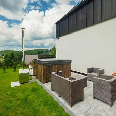 A Comfortable House In Kashubia For 7 People * Golubie