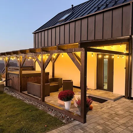 A Comfortable House In Kashubia For 7 People Prázdninový dům Golubie