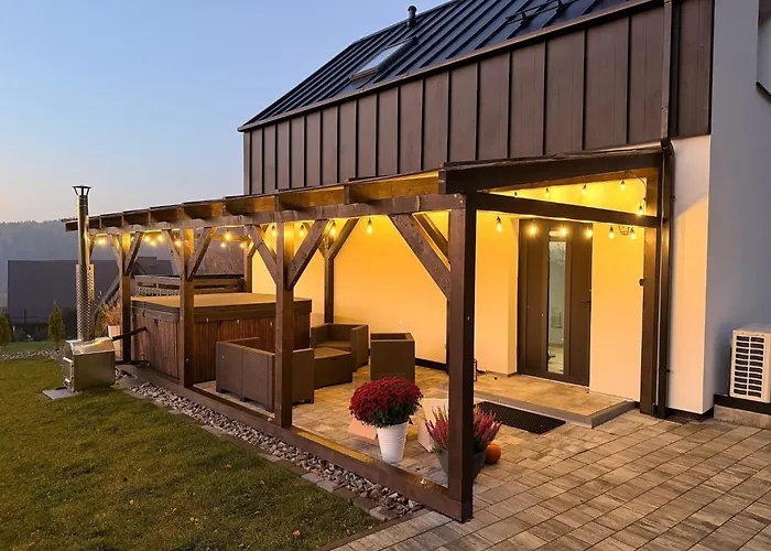 A Comfortable House In Kashubia For 7 People 別荘 ゴウビエ